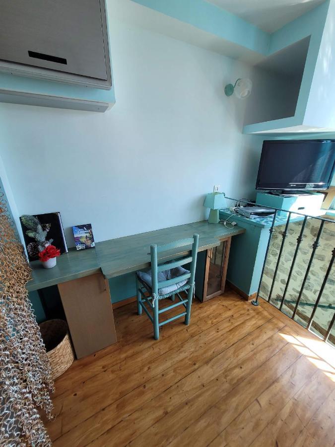 Gite Milly - 2 Studios En Coeur De Ville Eksteriør bilde